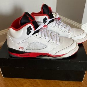 Air Jordan 5 Retro Fire Red